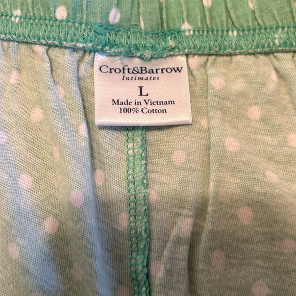 Croft&Barrow Pajama Pants & Tee Set - Picture 8 of 9